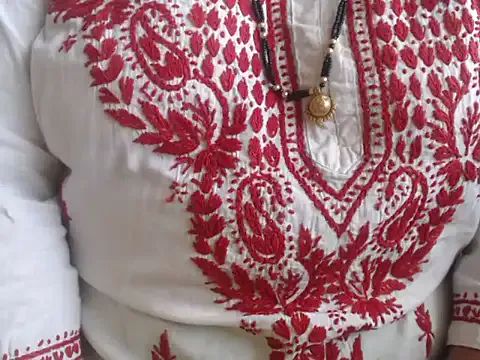 Megu_Melon – webcam model profile photo Image 7