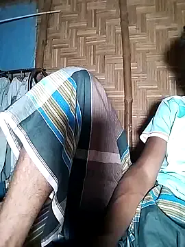  – webcam model profile photo Image 4
