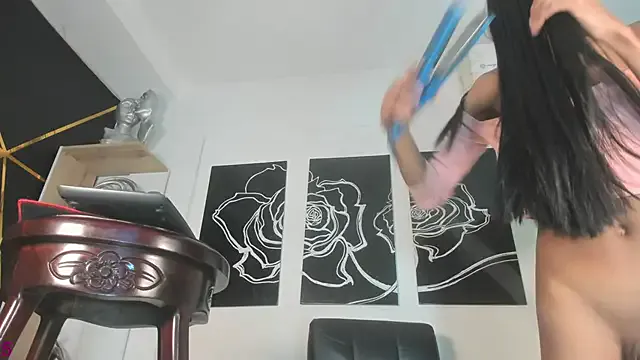 NATINATU252525 – webcam model profile photo Image 10