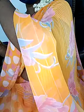 Tamil-hotwife Image 6