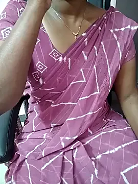 _MiaQueen_ – webcam model profile photo Image 19