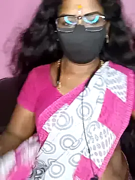 Mia--meow – webcam model profile photo Image 6