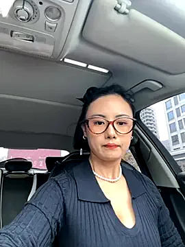 Humsafa-13 – webcam model profile photo Image 16