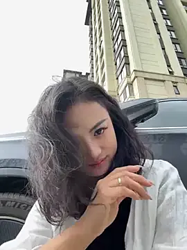 Humsafa-13 – webcam model profile photo Image 4