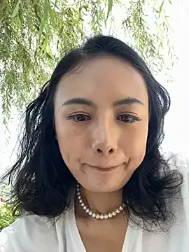 Humsafa-13 – webcam model profile photo Image 5