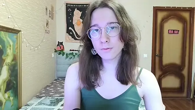 Priyajaanbaby – webcam model profile photo Image 3