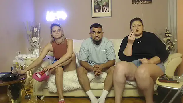 RoxiBlack – webcam model profile photo Image 13