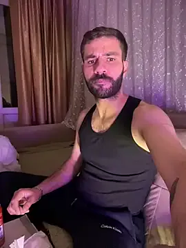 Stevenjt – webcam model profile photo Image 5