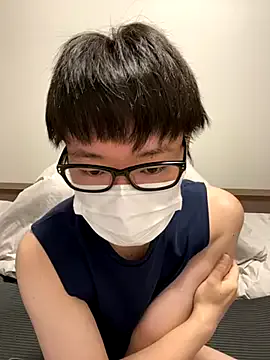 Nonchan_ – webcam model profile photo Image 6
