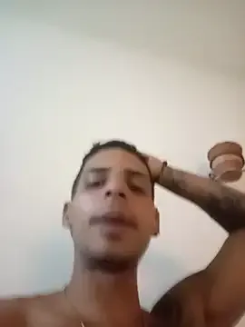  – webcam model profile photo Image 8