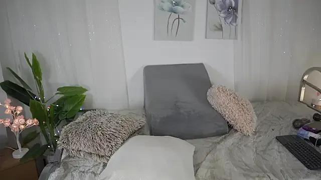 lavetax1 – webcam model profile photo Image 7