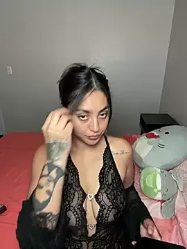 Yui-Ch – webcam model profile photo Image 13