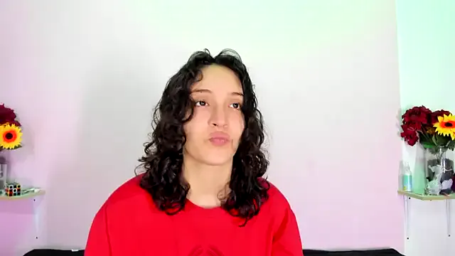 TastyTiffy – webcam model profile photo Image 16