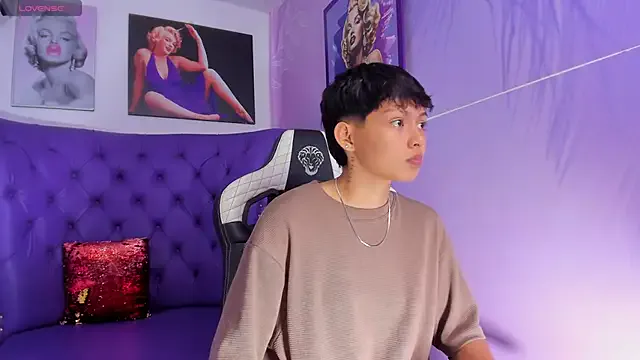 DoriDeluxe66 – webcam model profile photo Image 4