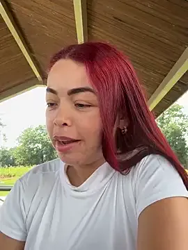 jasminesummer – webcam model profile photo Image 6