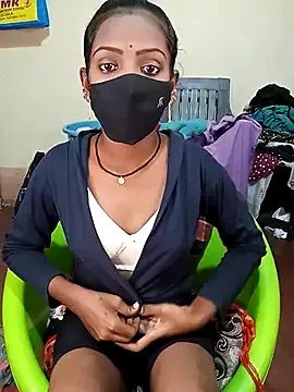 maataaan – webcam model profile photo Image 2