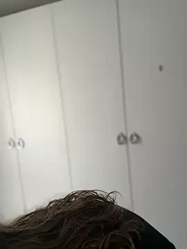 NickiLike – webcam model profile photo Image 14