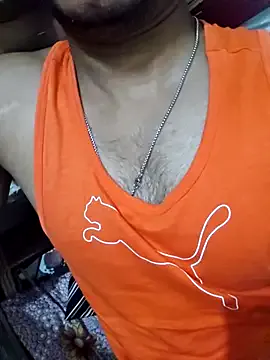  – webcam model profile photo Image 10