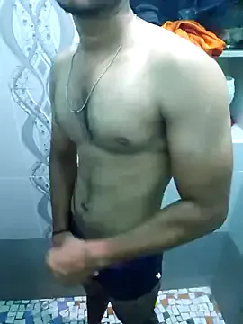  – webcam model profile photo Image 15