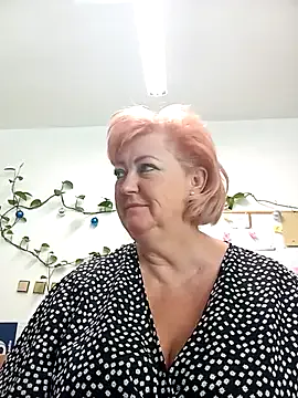  – webcam model profile photo Image 2