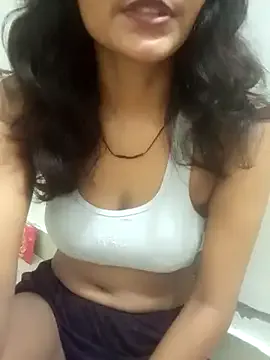  – webcam model profile photo Image 8