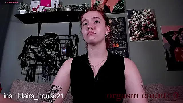  – webcam model profile photo Image 6