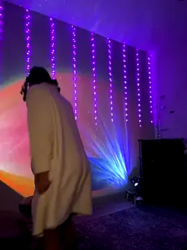 mbcaanna – webcam model profile photo Image 8