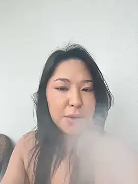 SUI-Strong – webcam model profile photo Image 18