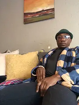 roouse – webcam model profile photo Image 11