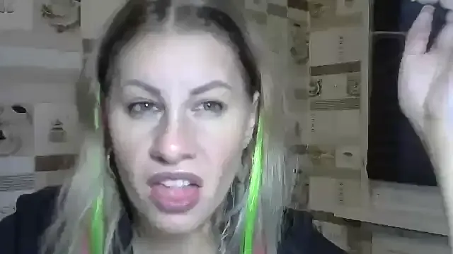 Nonchan_ – webcam model profile photo Image 15