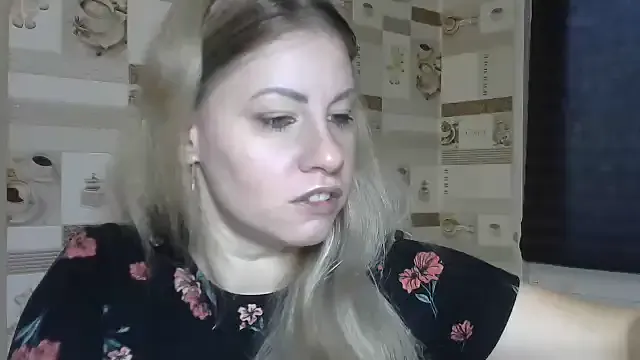 Nonchan_ – webcam model profile photo Image 17