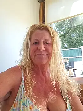 SheenaBrooke – webcam model profile photo Image 18