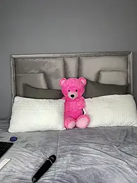 ManaMi-maru – webcam model profile photo Image 3