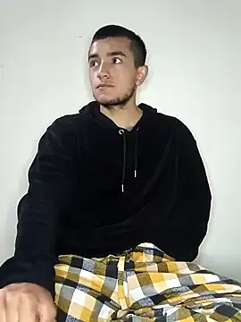 Megu_Melon – webcam model profile photo Image 18