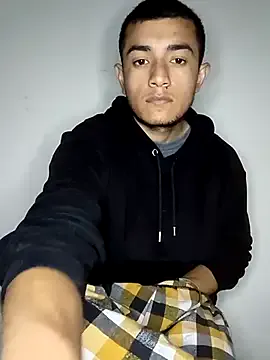 Megu_Melon – webcam model profile photo Image 19