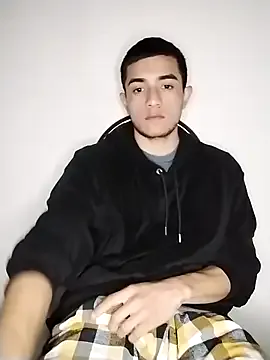 Megu_Melon – webcam model profile photo Image 5