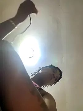 Megu_Melon – webcam model profile photo Image 18