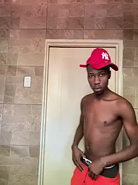  – webcam model profile photo Image 5