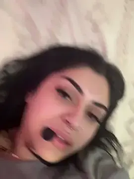  – webcam model profile photo Image 8