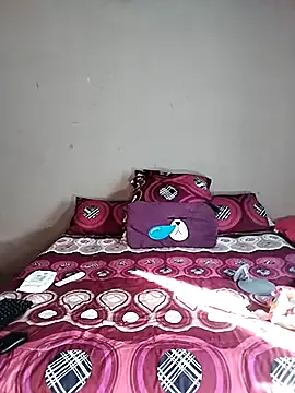 Humsafa-13 – webcam model profile photo Image 8