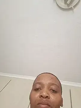 winter11 – webcam model profile photo Image 12