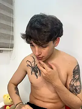 hina_porn – webcam model profile photo Image 16