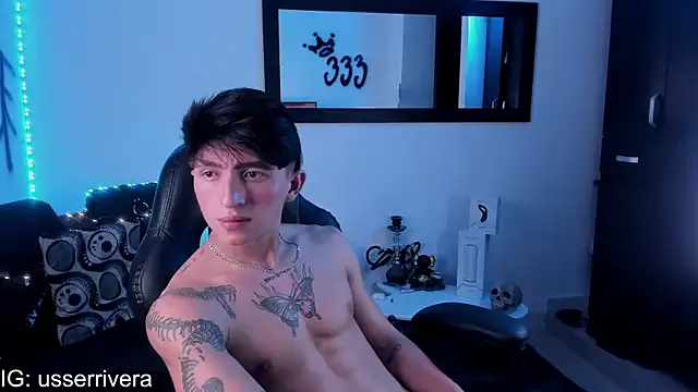  – webcam model profile photo Image 7