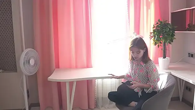 TiannaBorlace – webcam model profile photo