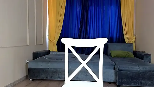  – webcam model profile photo Image 10