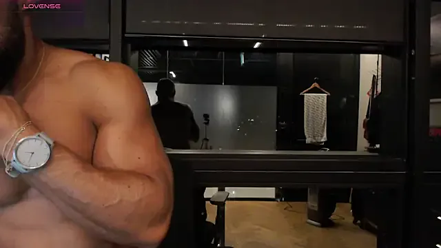 dirtypub – webcam model profile photo Image 9