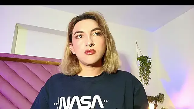 Franshesca_HotxxX – webcam model profile photo Image 17