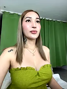 Jules_Anderson – webcam model profile photo Image 3