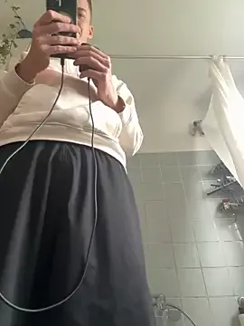 curchez_ – webcam model profile photo Image 13