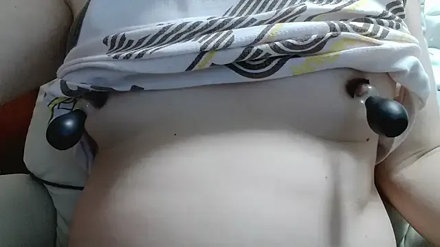 NANA_7 – webcam model profile photo Image 9